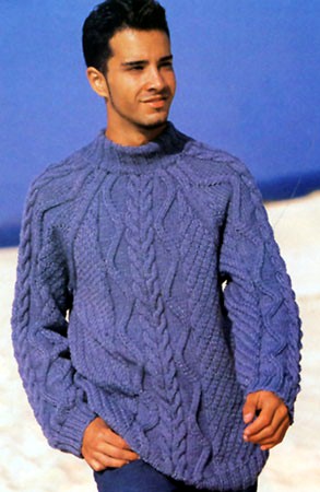 Мужской пуловер с рукавами реглан